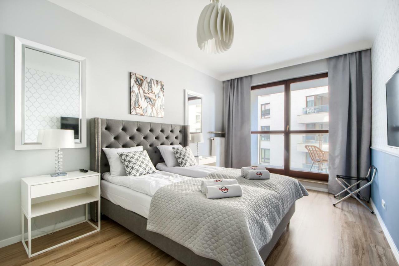 West Side Apartment Варшава Екстериор снимка